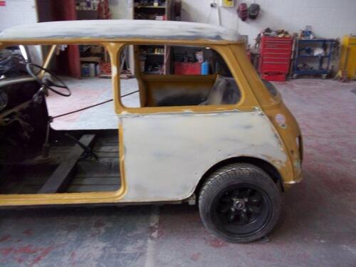 Red Mini 11