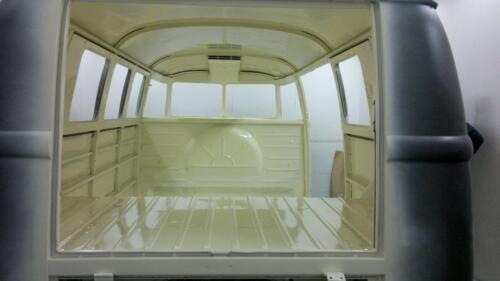 VW Camper Van 16